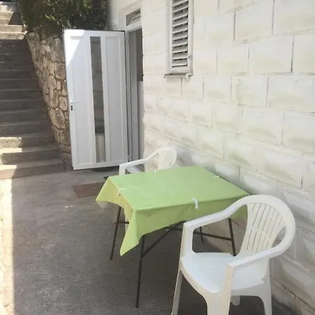 Perla - 150m From The Sea Novi Vinodolski